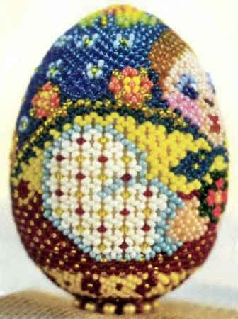 Пасхальное яйцо из бисера. Матрешка