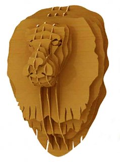 Трофей - голова льва из фанеры