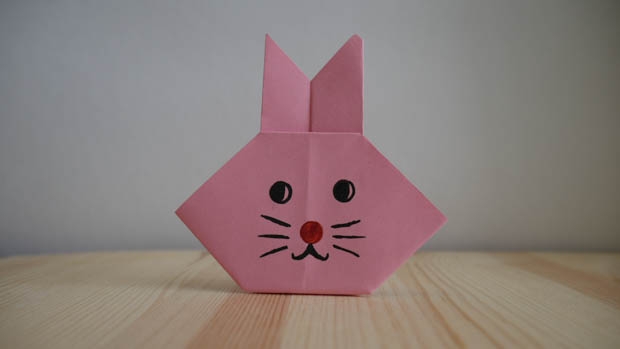 Оригами. Как сделать щенка из бумаги (видео урок)